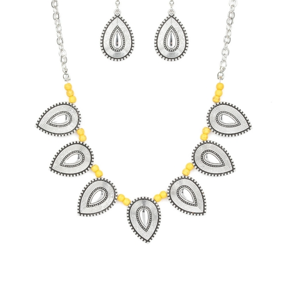 Jewelry - Picture 5 of 16